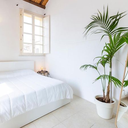 Castello Attic Sunset Terrace Apartment Cagliari Exterior foto