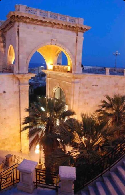 Castello Attic Sunset Terrace Apartment Cagliari Exterior foto